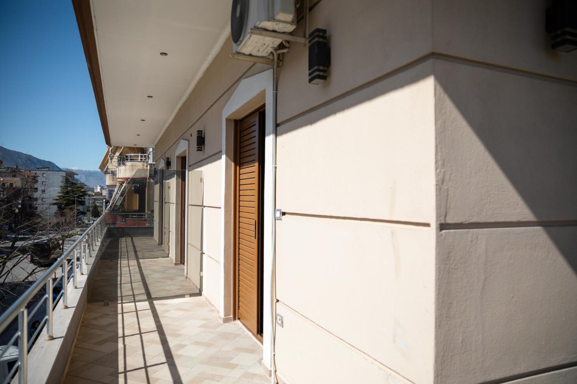 Bora Hotell Gjirokastër