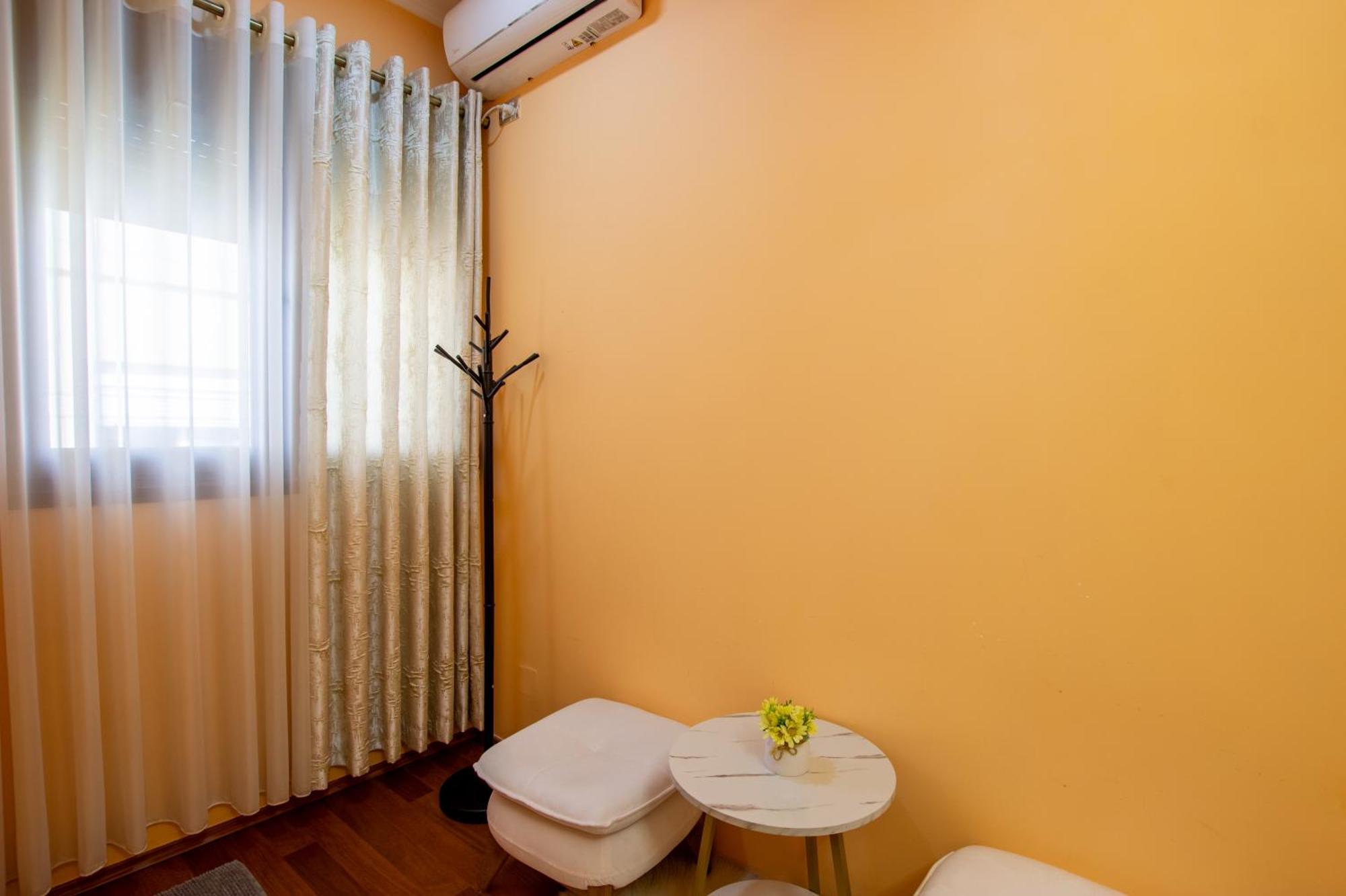 Hotell Bora Gjirokastër